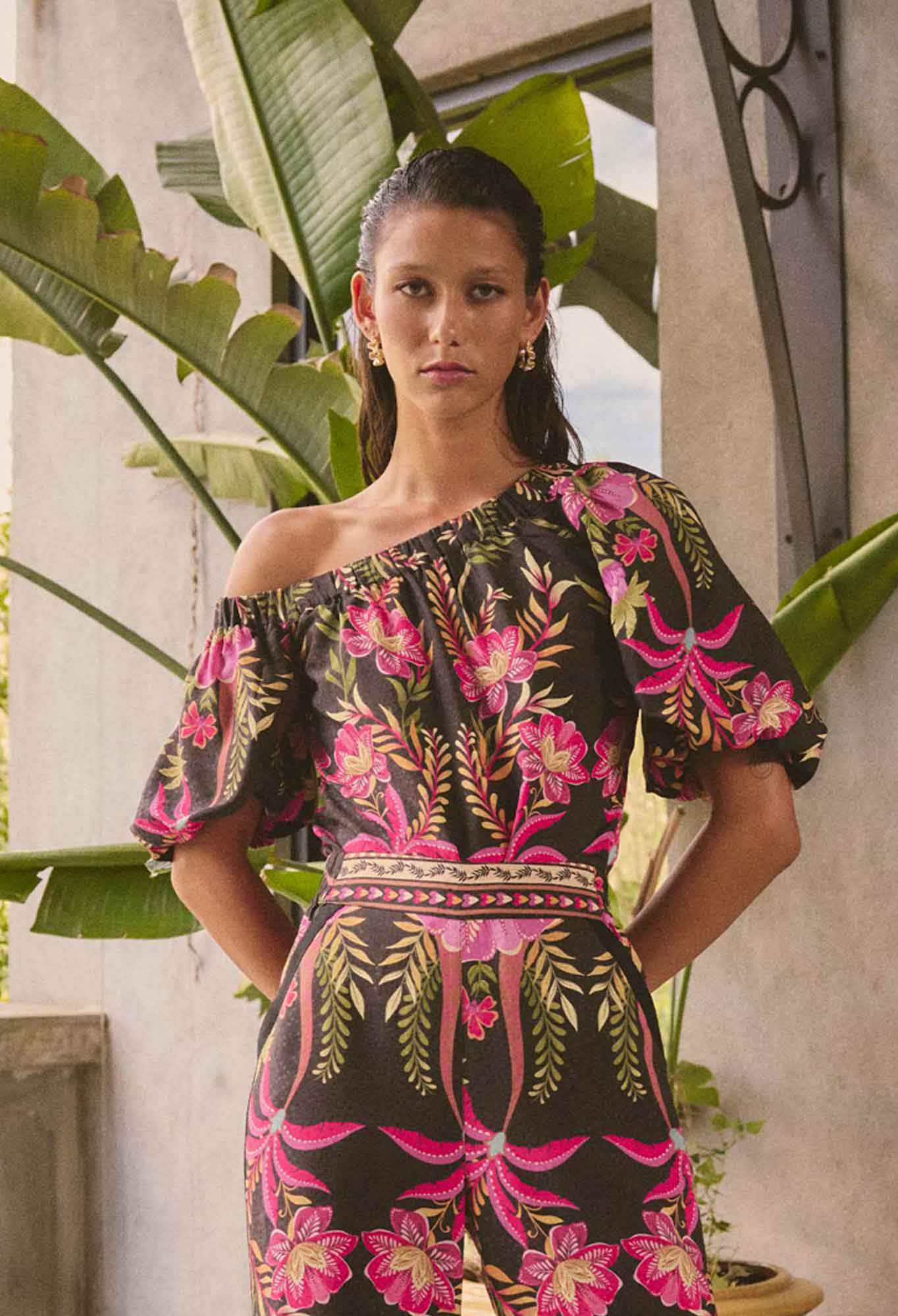 OnceWas Juno Viscose One Shoulder Top in Anthos Lótos