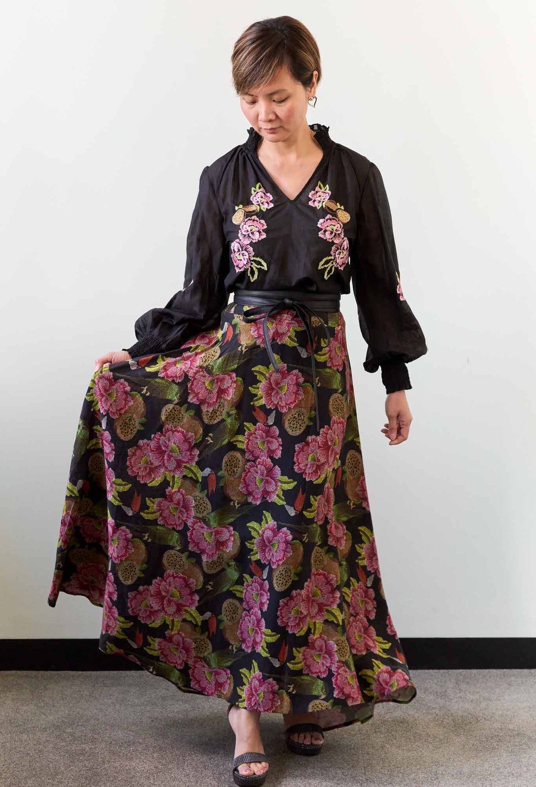 Estrella Linen Viscose Skirt in Winter Granadilla