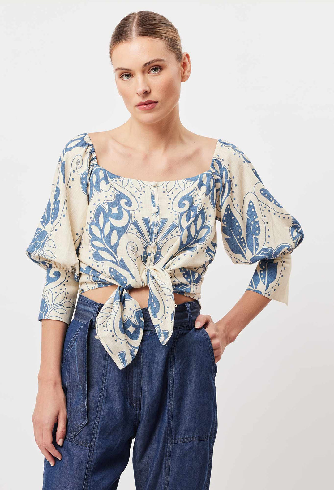 Oncewas Templo Linen Viscose Top in Del Sol Azure