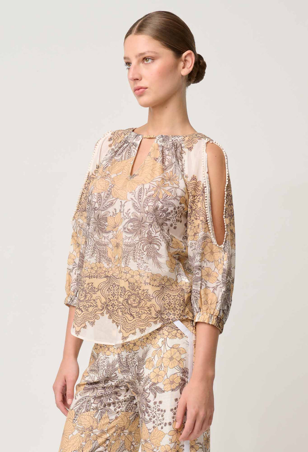 Annabelle Cotton Silk Blouse in Golden Mallow