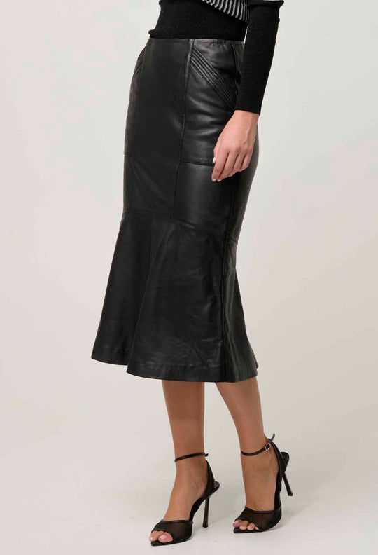 Mabel Leather Skirt in Onyx