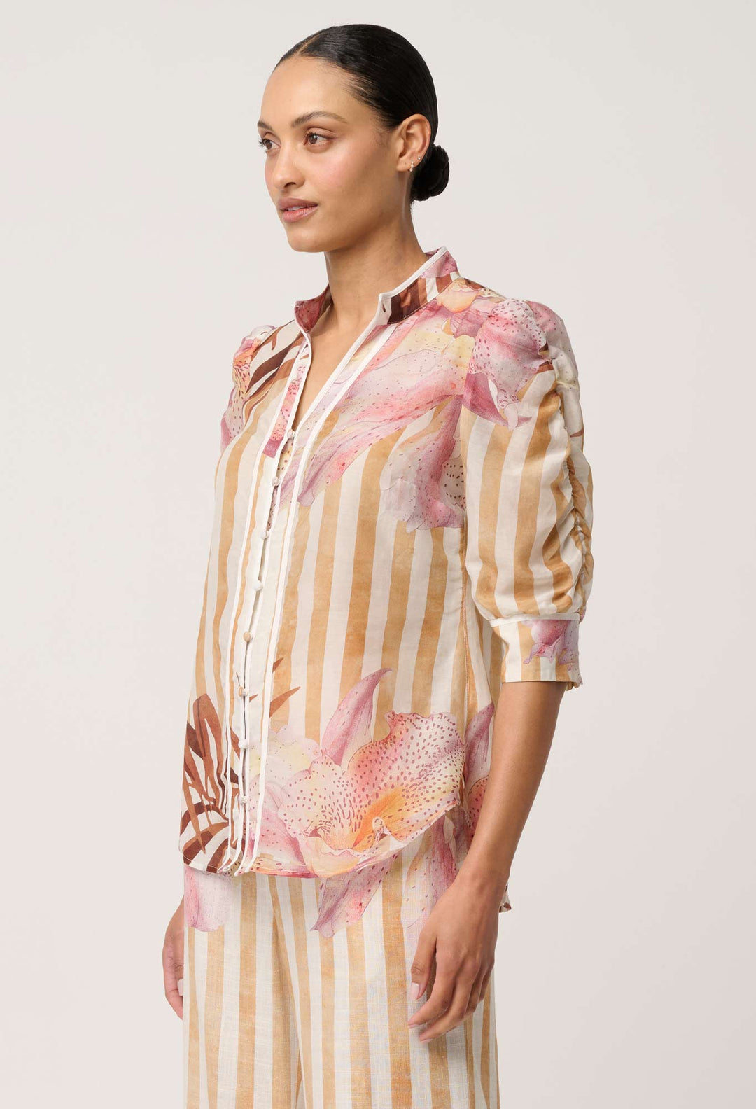 Calantha Cotton Silk Sleeve Shirt in Golden Promenade