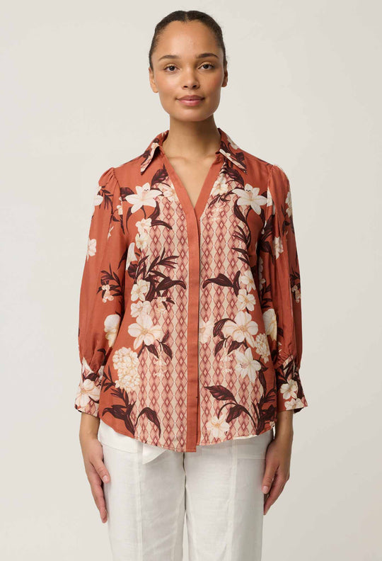 OnceWas Nerine Viscose Faille Cutout Sleeve Detail Print Shirt in Amber Vine