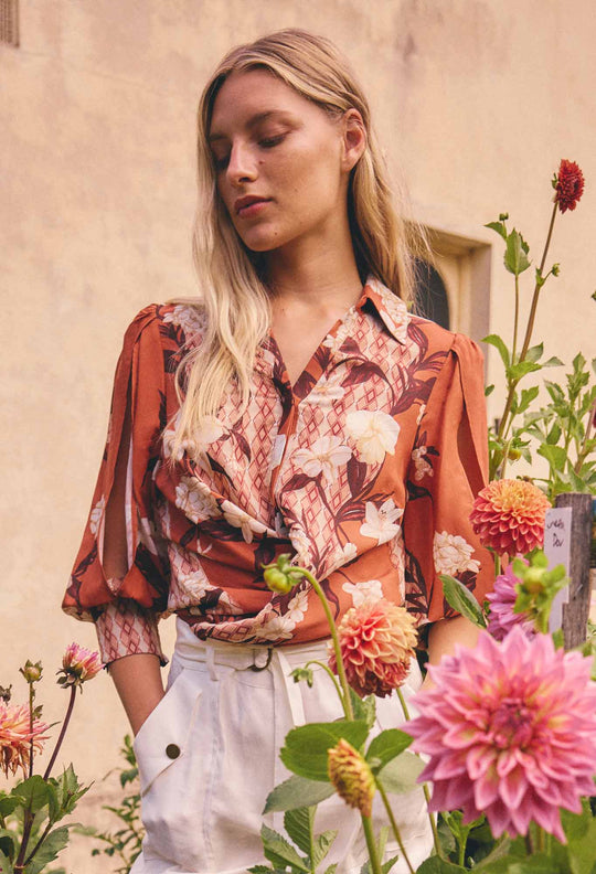 OnceWas Nerine Viscose Faille Cutout Sleeve Detail Print Shirt in Amber Vine