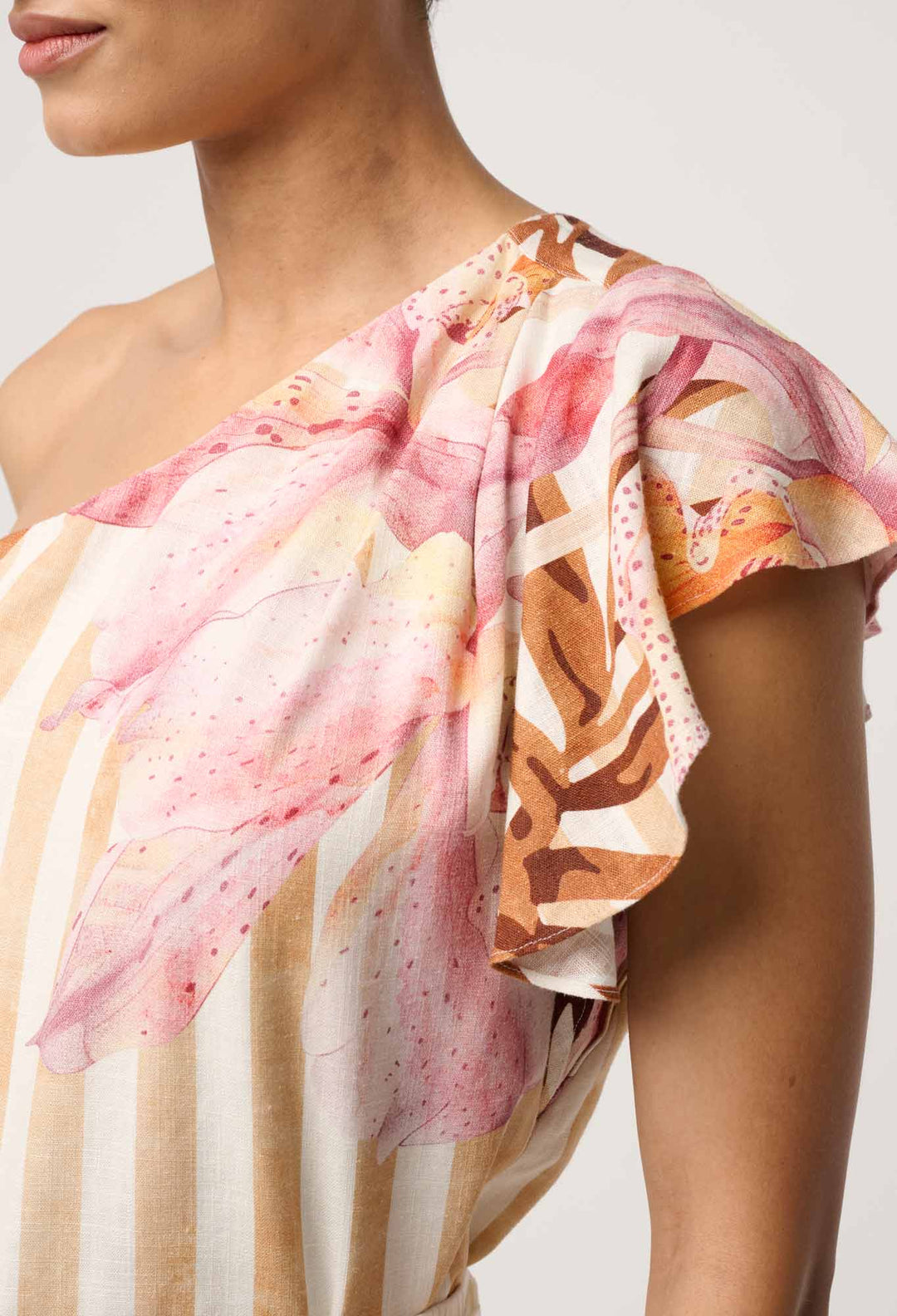 Opaline Viscose Linen One Shoulder Sleeve Top in Golden Promenade