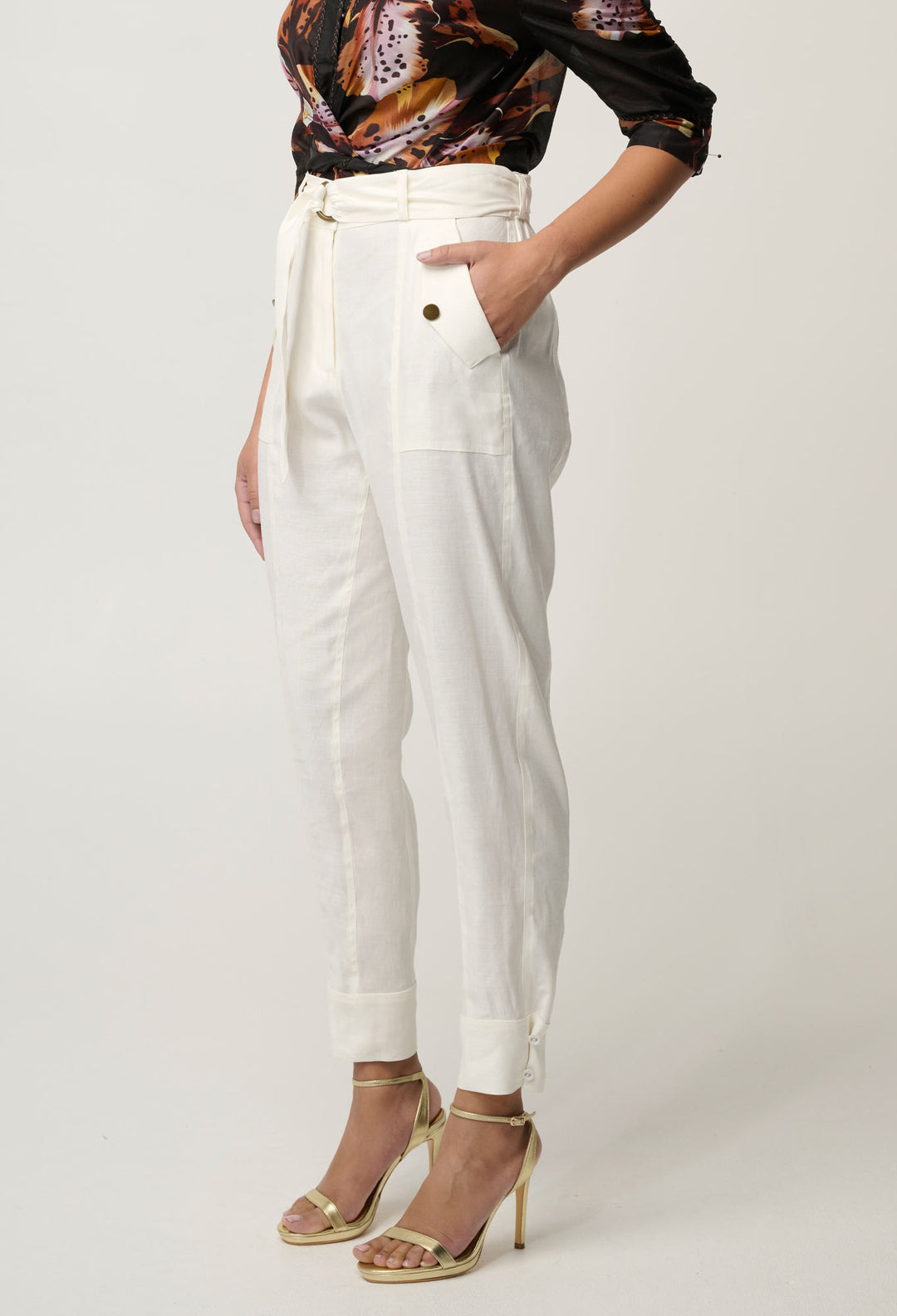 Trinidad Linen Viscose Button Cuff Pant in Ivory