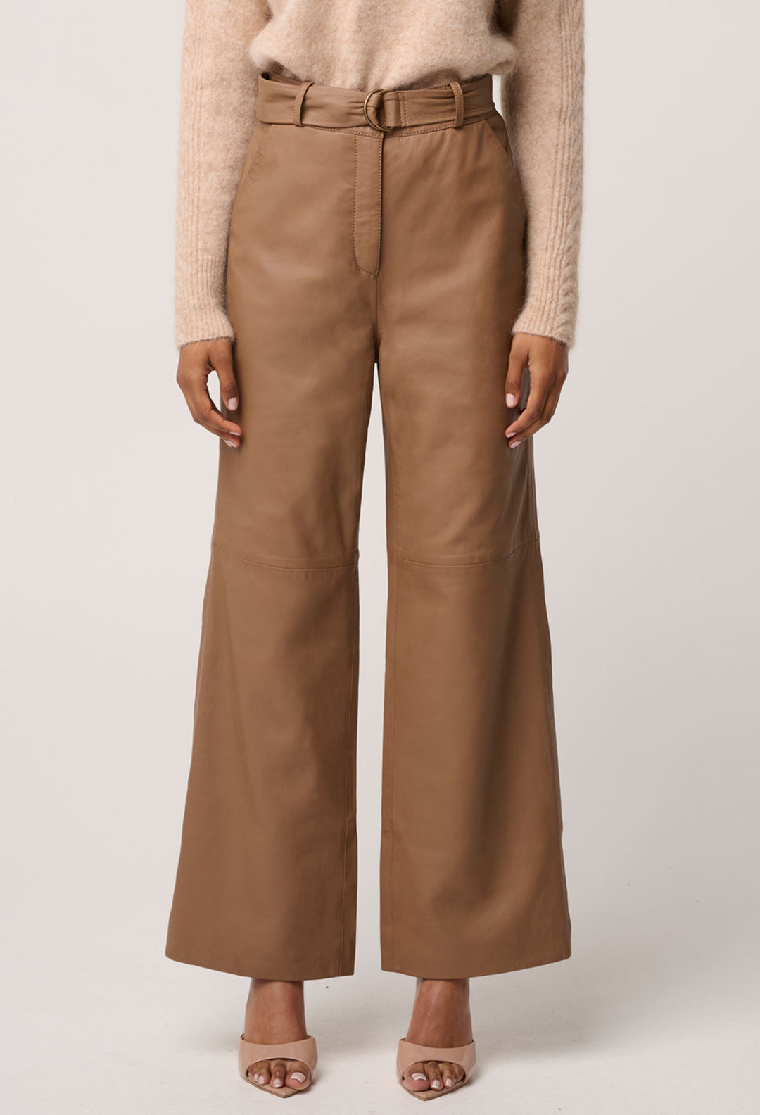 OnceWas Halston Genuine Leather Belted Straight Leg Pant in Husk