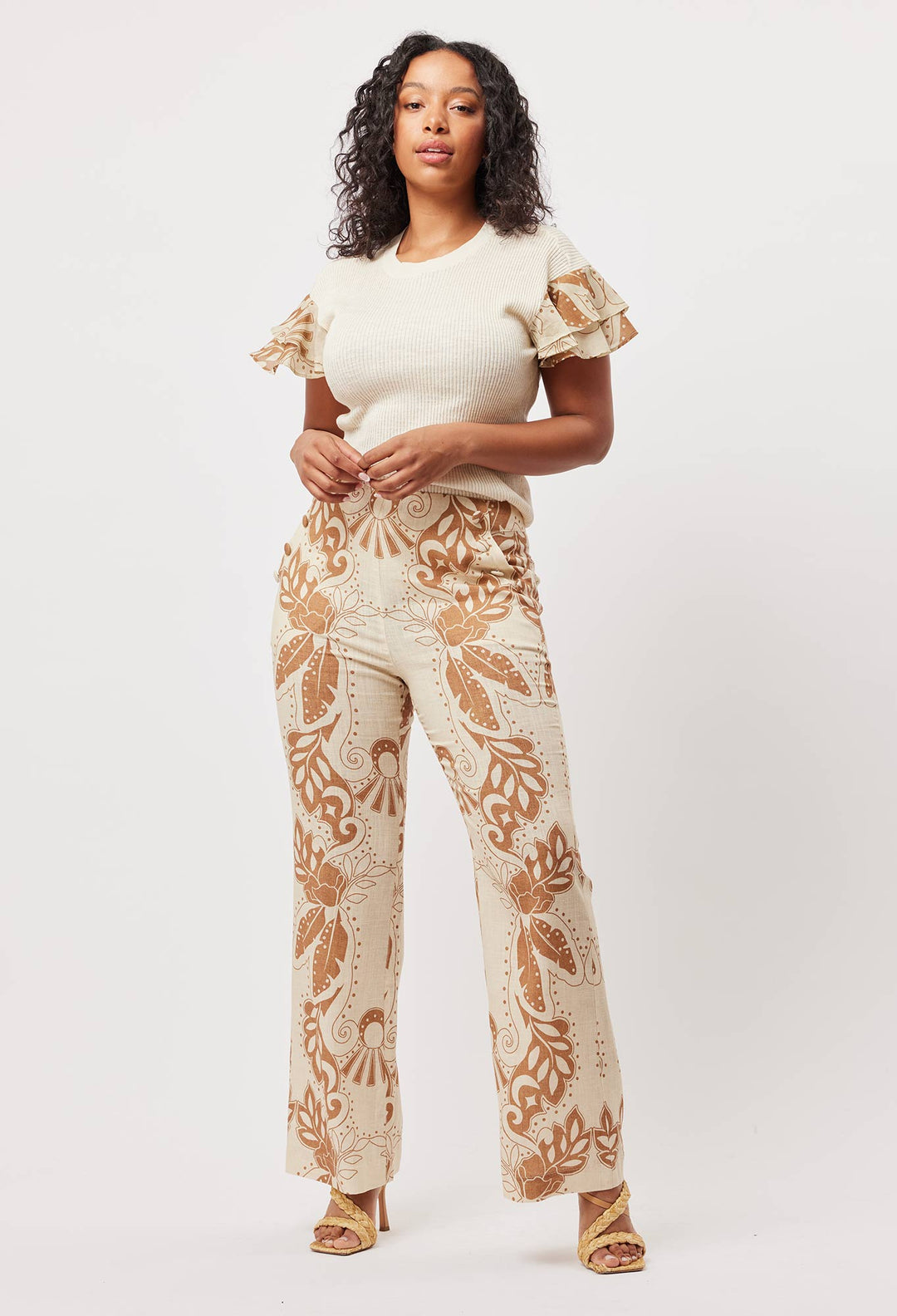 Flores Linen Viscose Flared Pant in Arena Del Sol