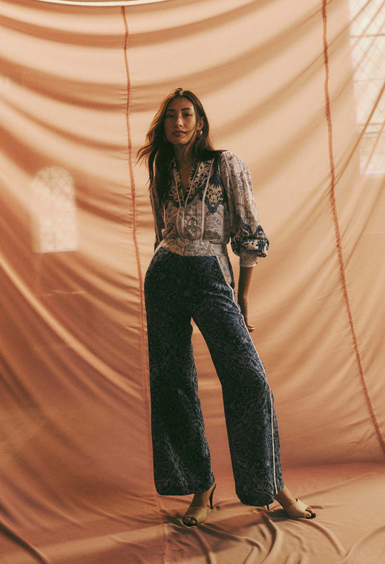 Venus Viscose Linen Pant in Zodiac Print