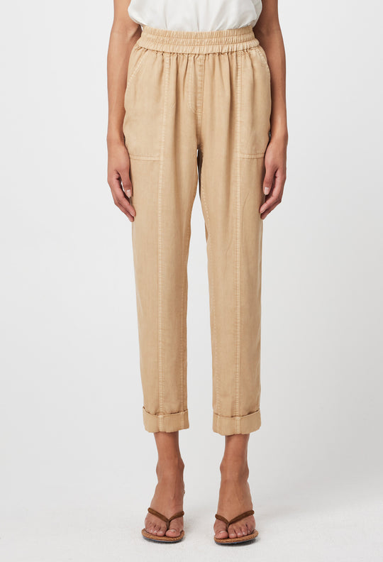 Tierra Tencel Twill Jogger in Sand