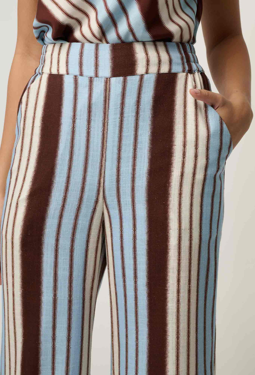 Willow Linen Viscose Pant in Iridescent Stripe