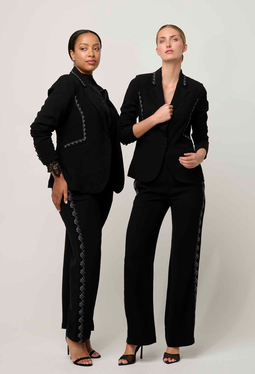 Elvira Viscose Stretch Crepe Pant in Onyx