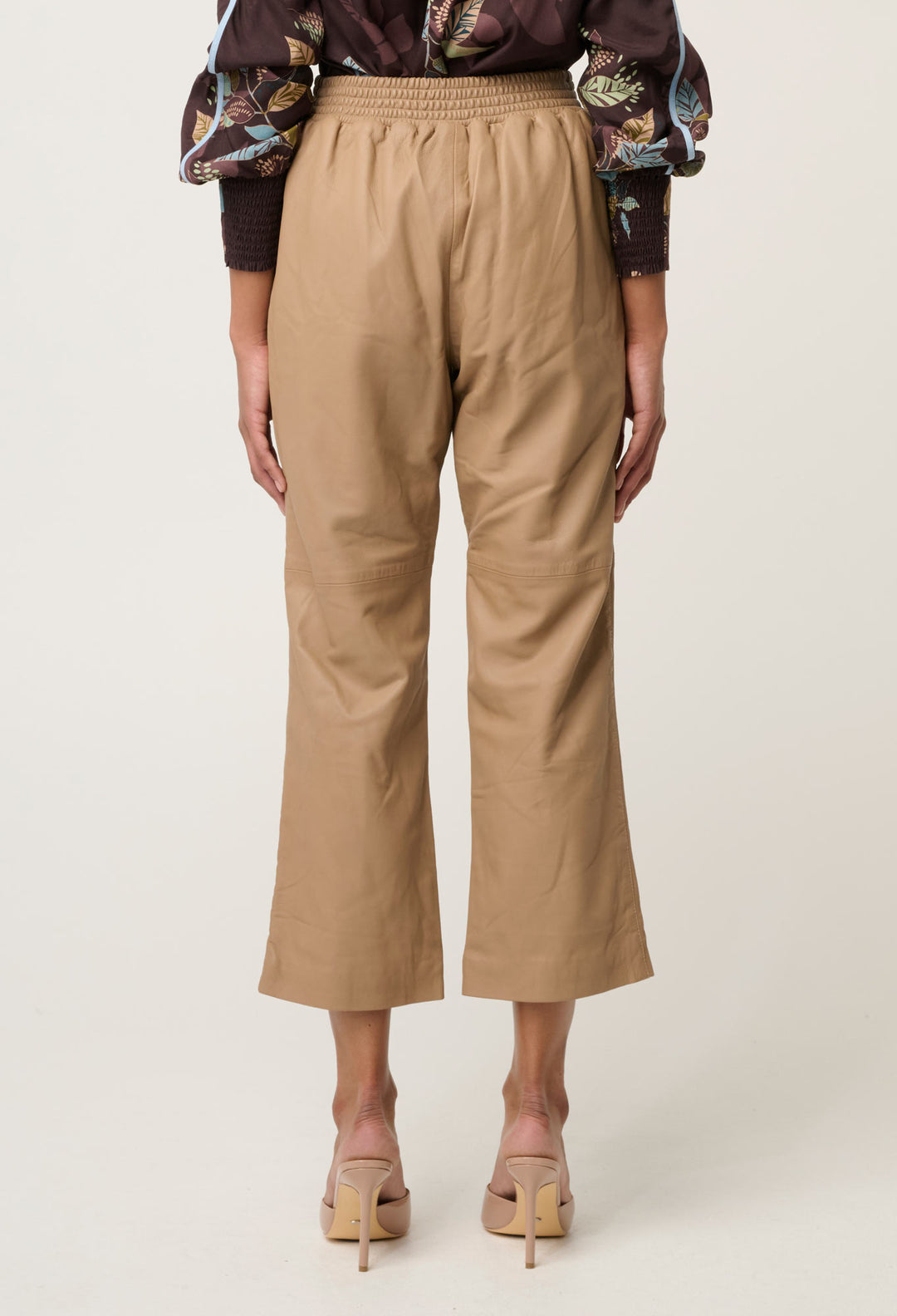 Montoya Leather Elasticated Straight Leg Pant in Wheat