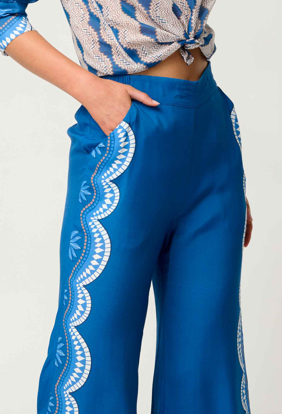 OneWas Lilia Viscose Faille Pant in Topaz
