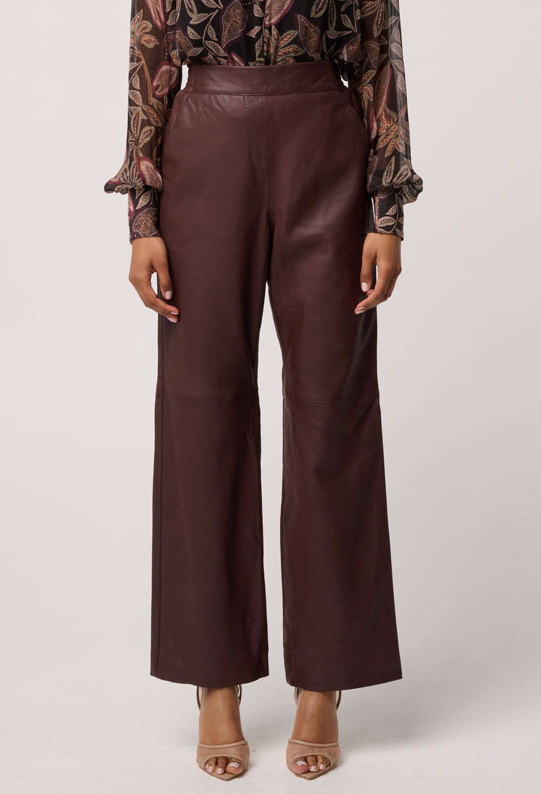 Joan Leather Elasticated Waist Straight Leg Pant in Oxblood
