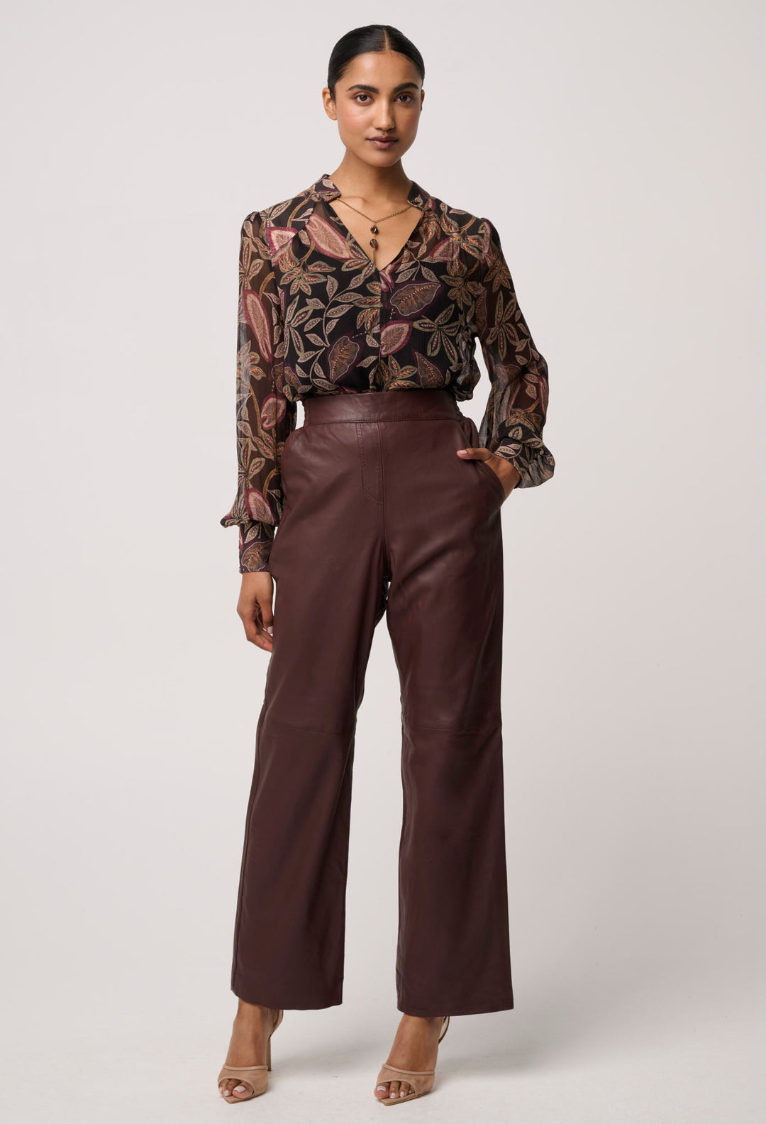 Joan Leather Elasticated Waist Straight Leg Pant in Oxblood