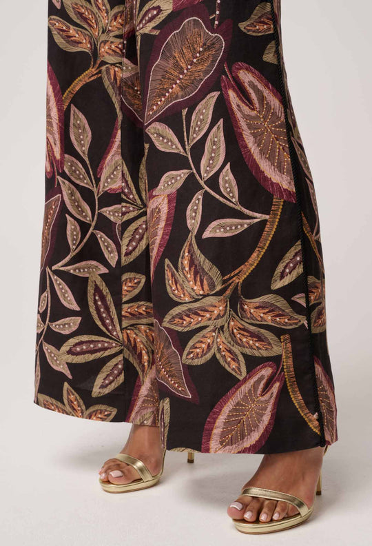 UNDER 5'4 Adele Linen Viscose Belted Printed Pant in Dark Tropique