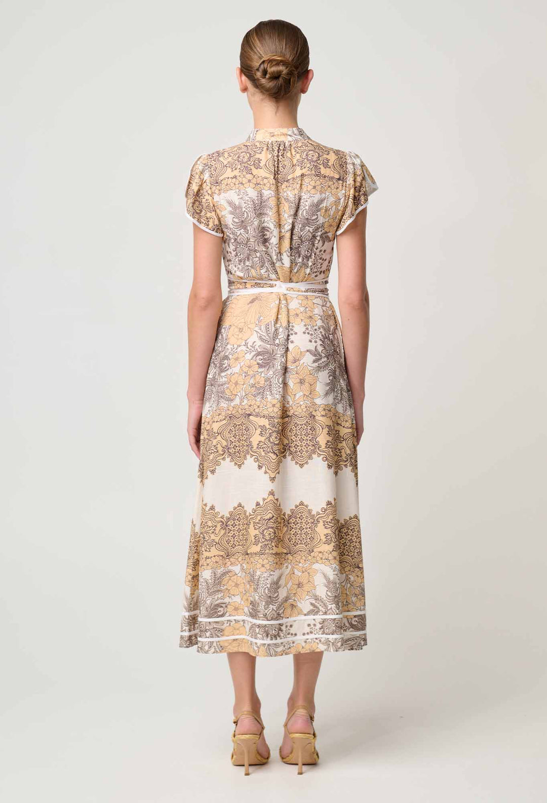 Novia Embroidered Linen Viscose Dress in Golden Mallow