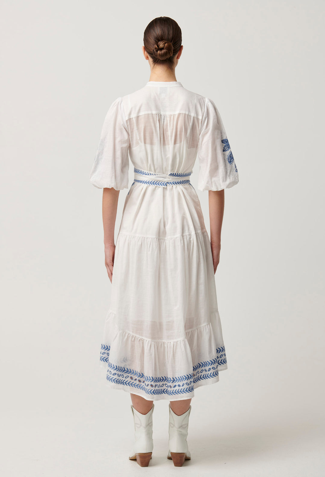 Gabriette Embroidered Cotton Slub Dress in Milk