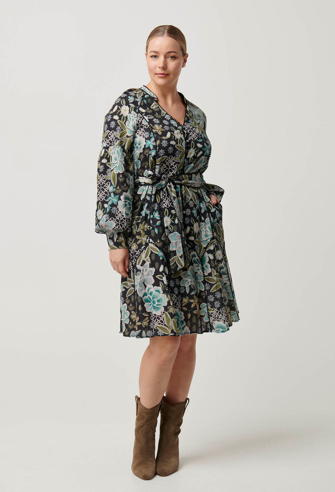 OnceWas Emersyn Linen Viscose Dress in Dahlia Fields