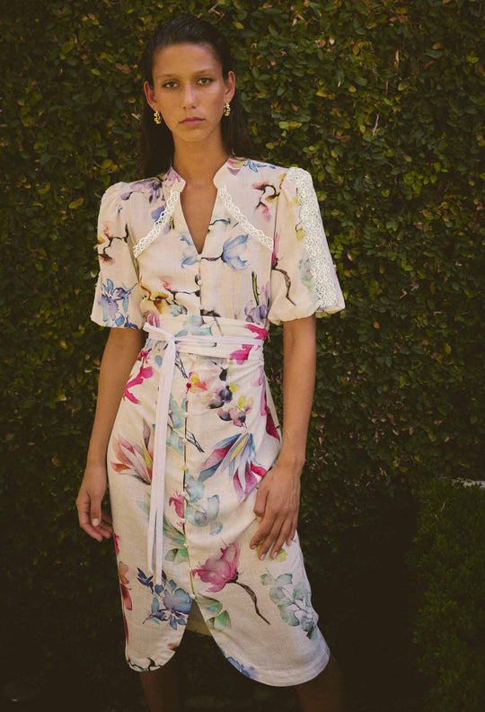 Gaia Lace Spliced Linen Viscose Dress in Plume Blossom