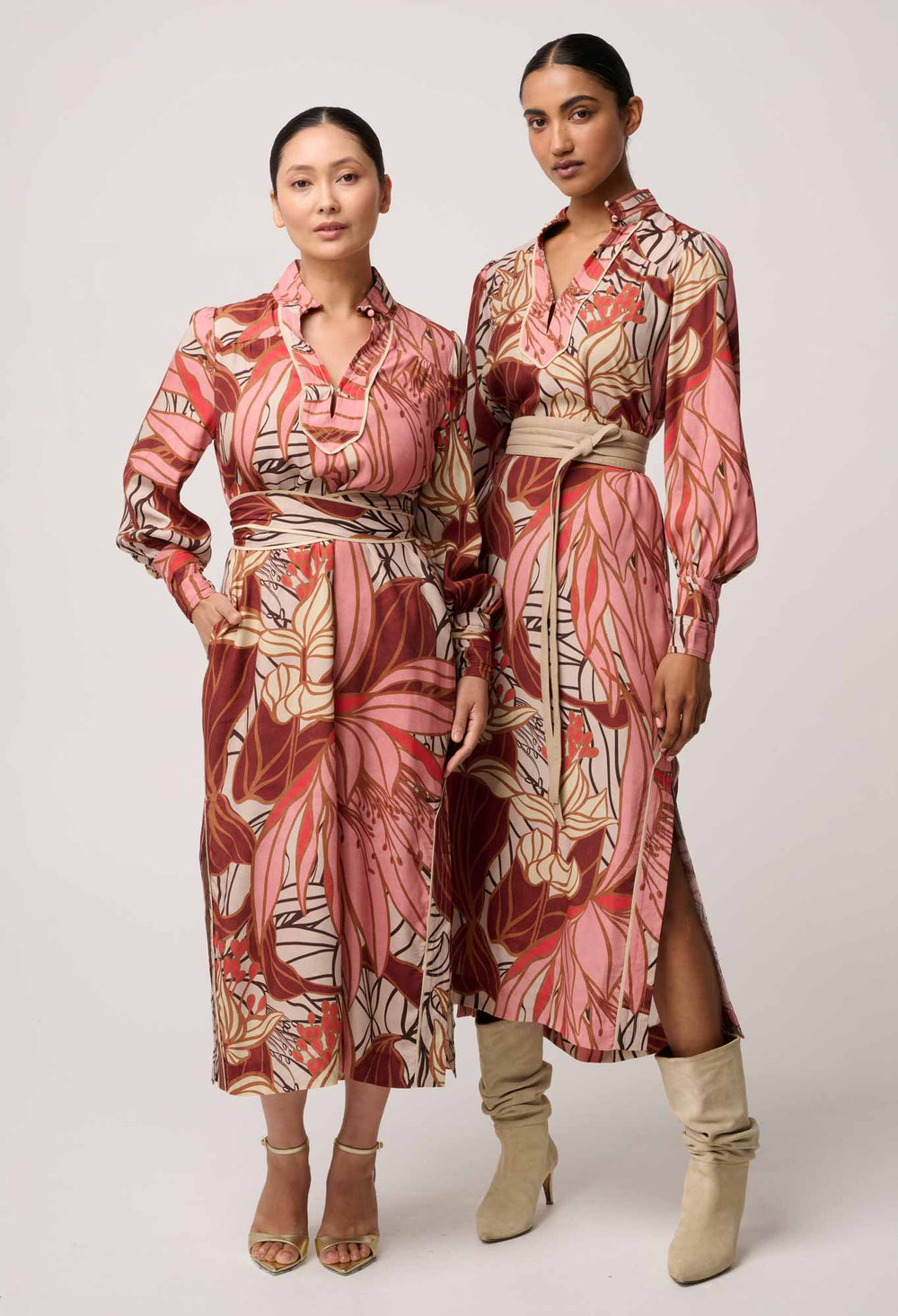 UNDER 5"4 Edith Viscose Blend Printed Column Midi Dress in Cathedral Botanic