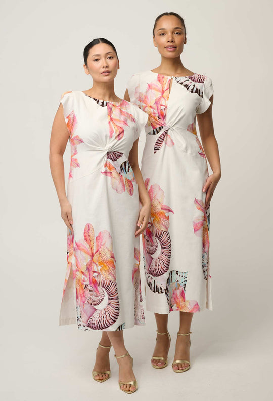 UNDER 5'4 Geneva Stretch Linen Viscose Column Midi Dress in Nautilus Bloom