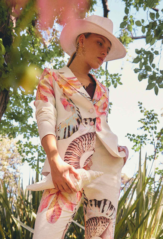 Kelsey Stretch Linen Viscose Blazer in Nautilus Bloom