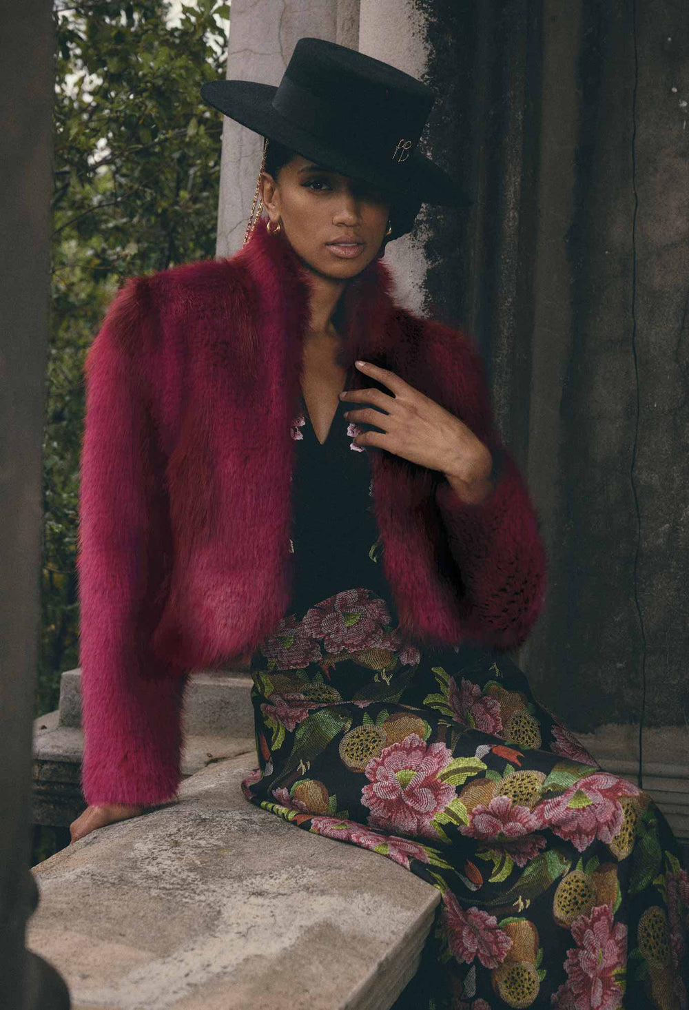 Reina Faux Fur Cropped Jacket in Rosa