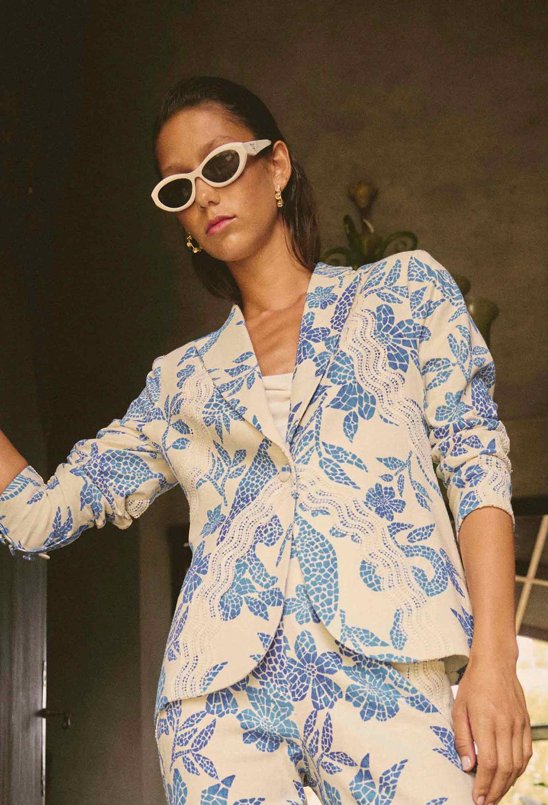 OnceWas Leandro Contrast Lace Linen Viscose Stretch Blazer in Azure Mosaic