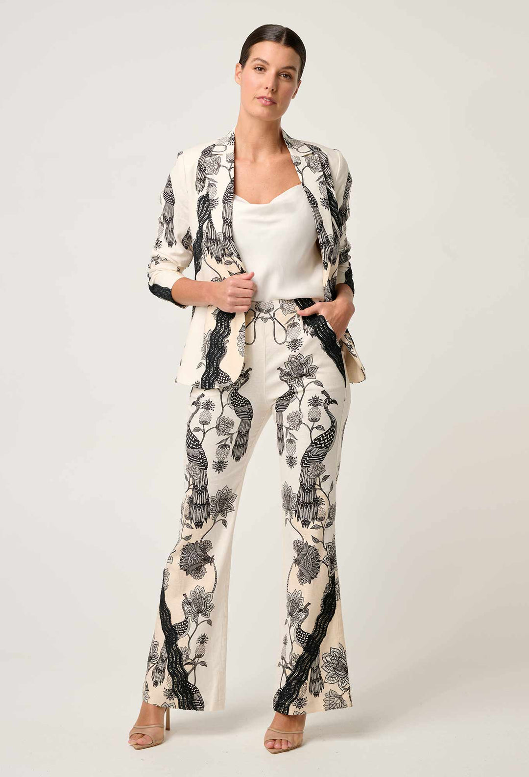 Leandro Contrast Lace Linen Viscose Stretch Blazer in Imperial Stone