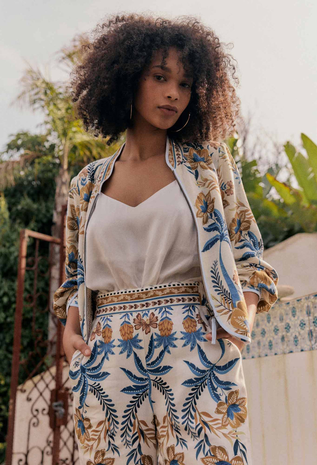 OnceWas Aurora Reversible Linen Viscose Jacket in Golden Medina / Marrakech Topaz