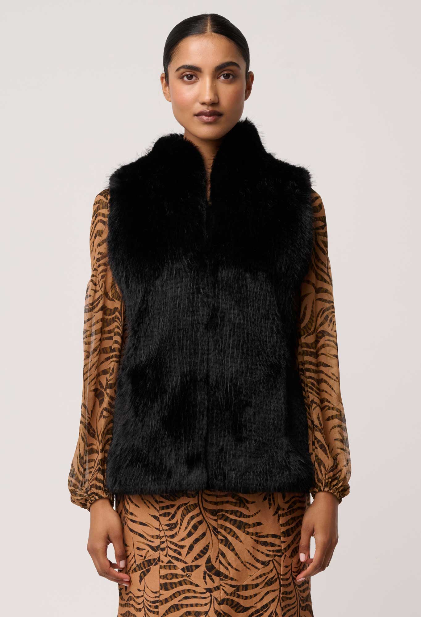 トップス fur vest one-piece Hazel Faux Fur Vest in Black – OnceWas