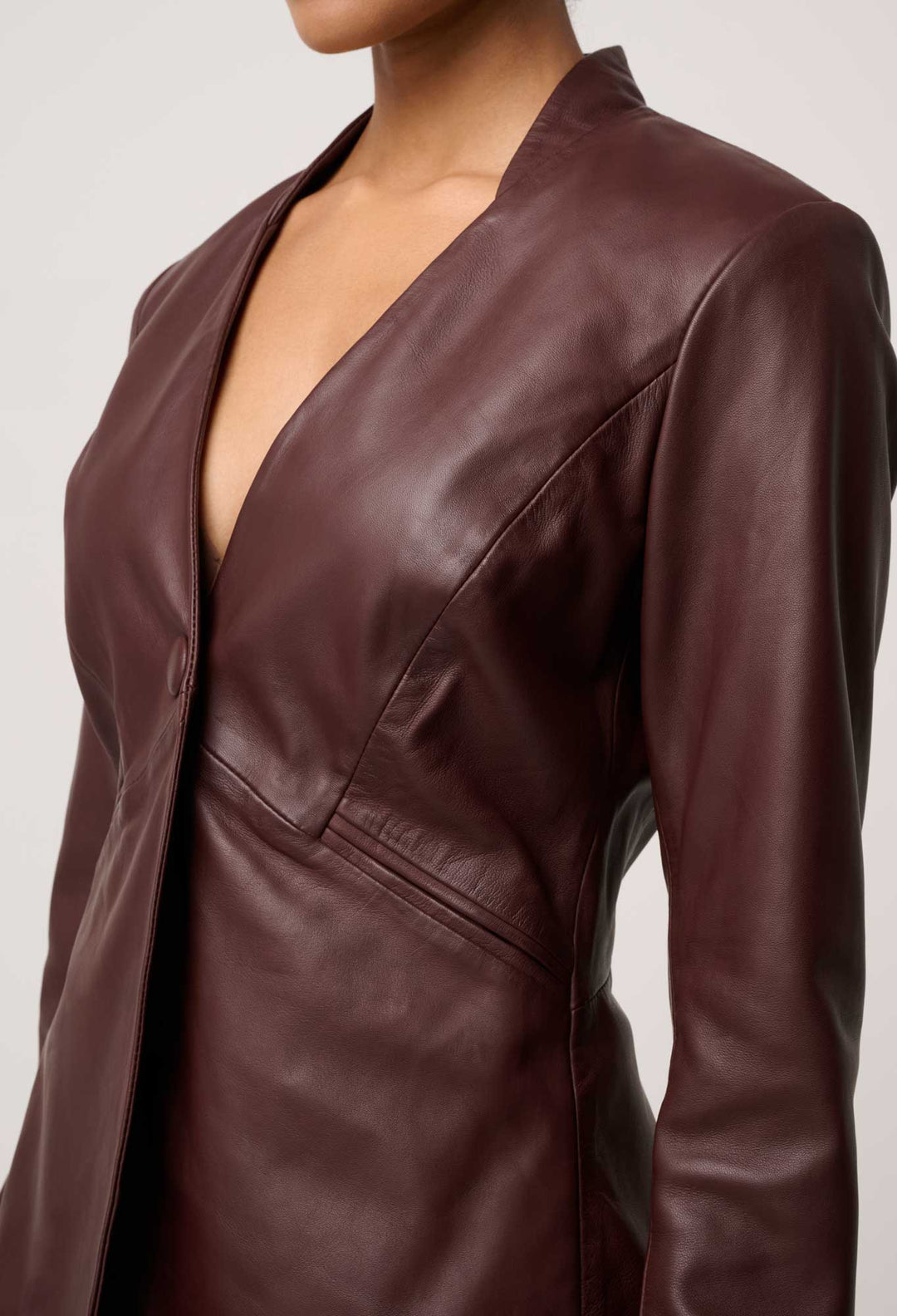 UNDER 5'4 Calypso Genuine Leather Panelled Blazer in Oxblood