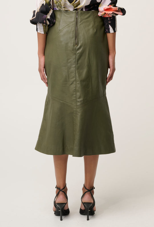 Mabel Leather Skirt in Moss