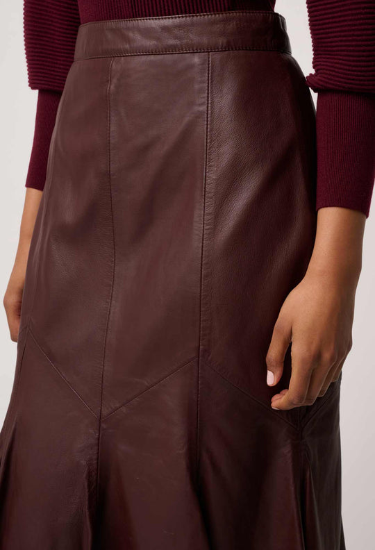 UNDER 5'4 Gayle Genuine Leather Panelled Skirt in Oxblood