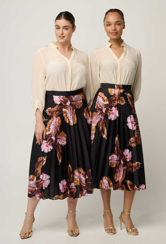 Iris Pleated Polyester Skirt in Sunset Orchid