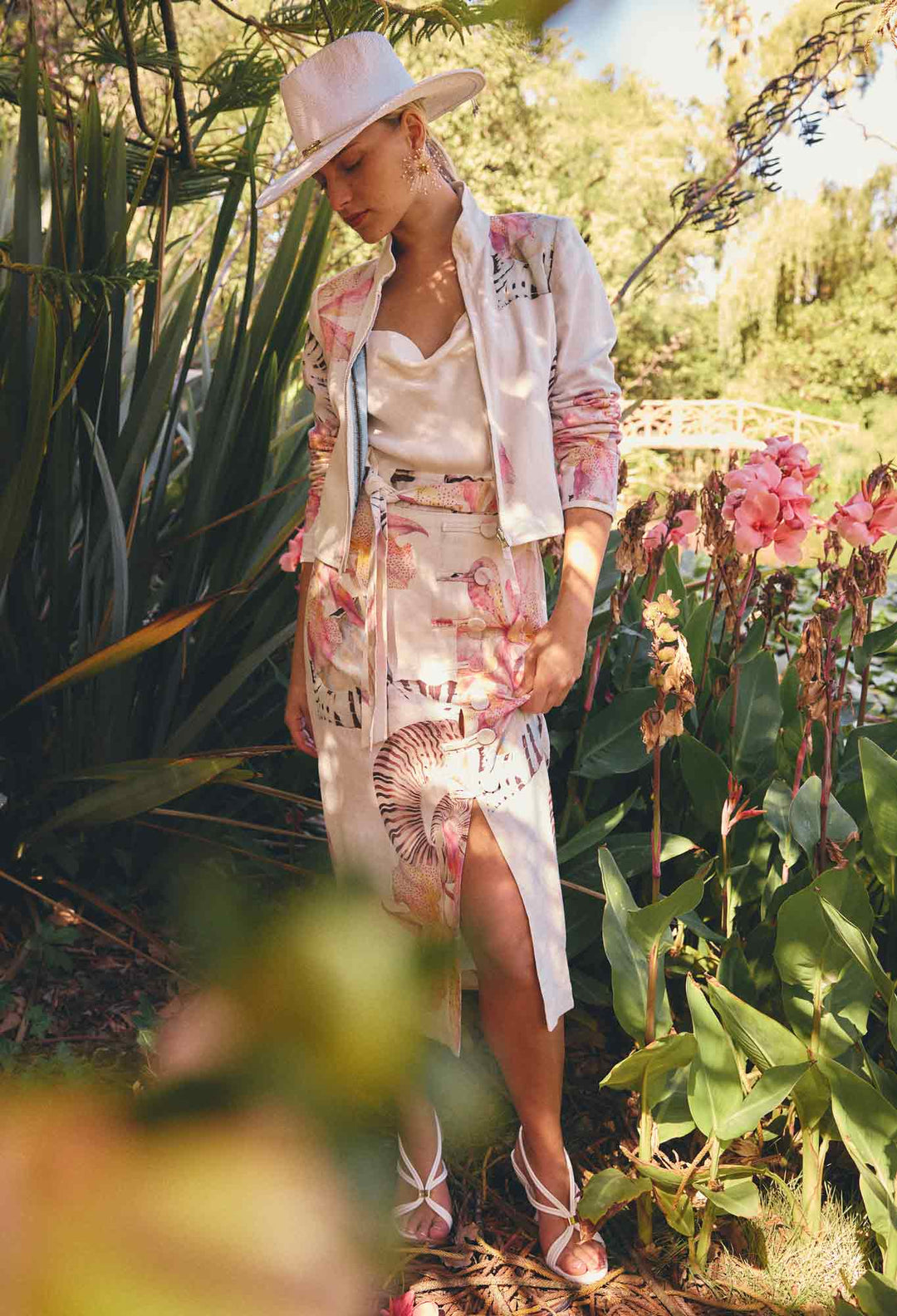 Adria Linen Viscose Button Printed Midi Skirt in Nautilus Bloom