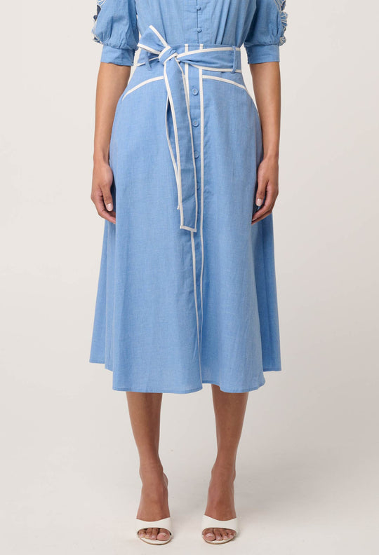 Selvia Cotton Chambray Contrast Bind Skirt in Blue Chambray