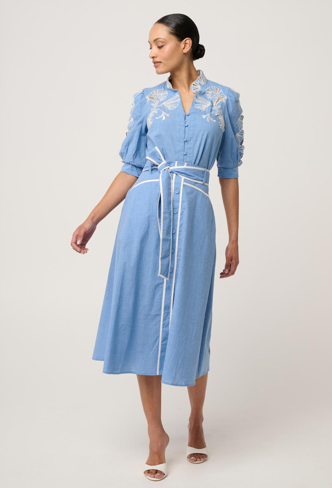 Selvia Cotton Chambray Contrast Bind Skirt in Blue Chambray