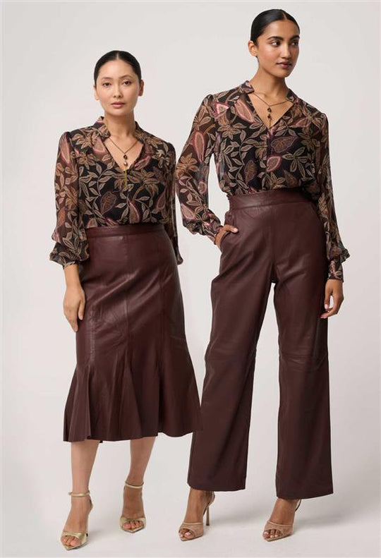 UNDER 5'4 Freya Sheer Viscose Blouse in Dark Tropique