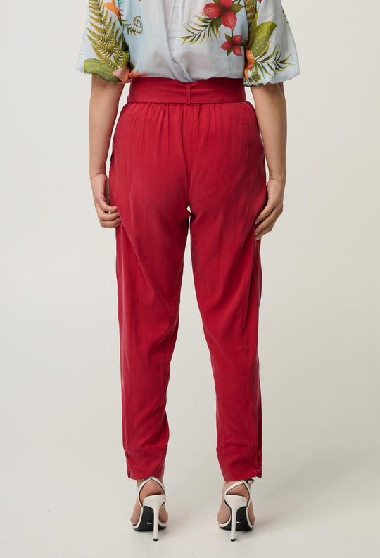 UNDER 5'4 Trinidad Stretch Cipro Viscose Button Cuff Pant in Dahlia Red