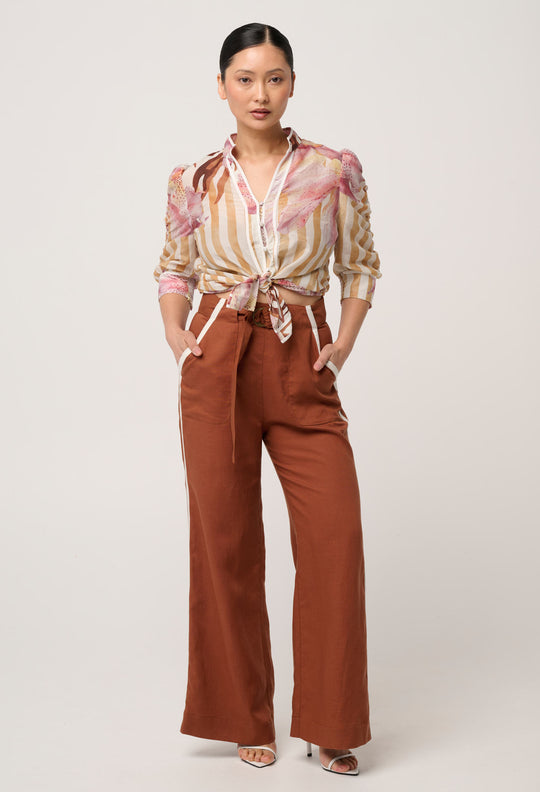 UNDER 5'4 Grace Tencel Linen Contrast Bind Pant in Caramel