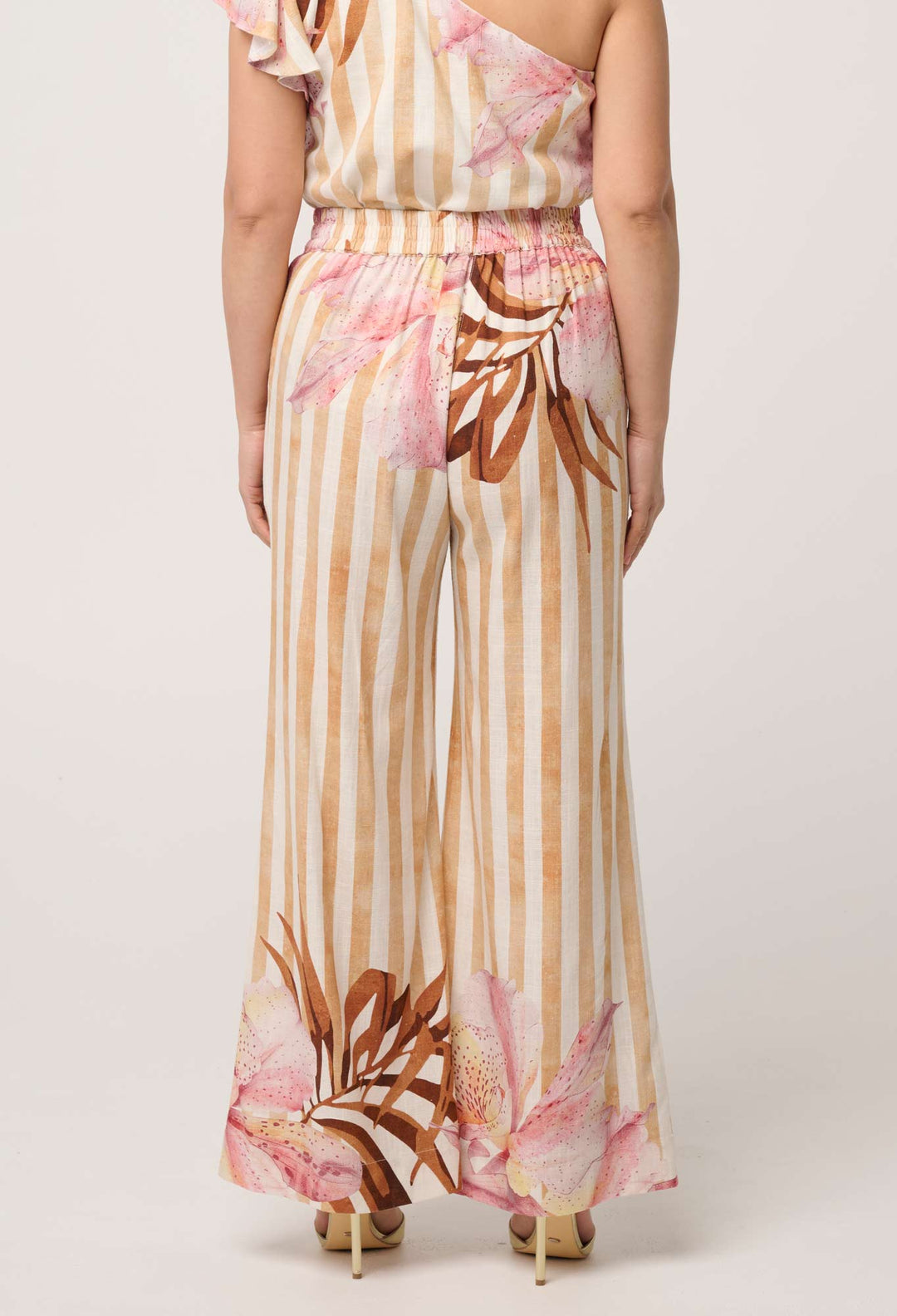UNDER 5'4 Willow Linen Viscose Half Elastic Waist Pant in Golden Promenade