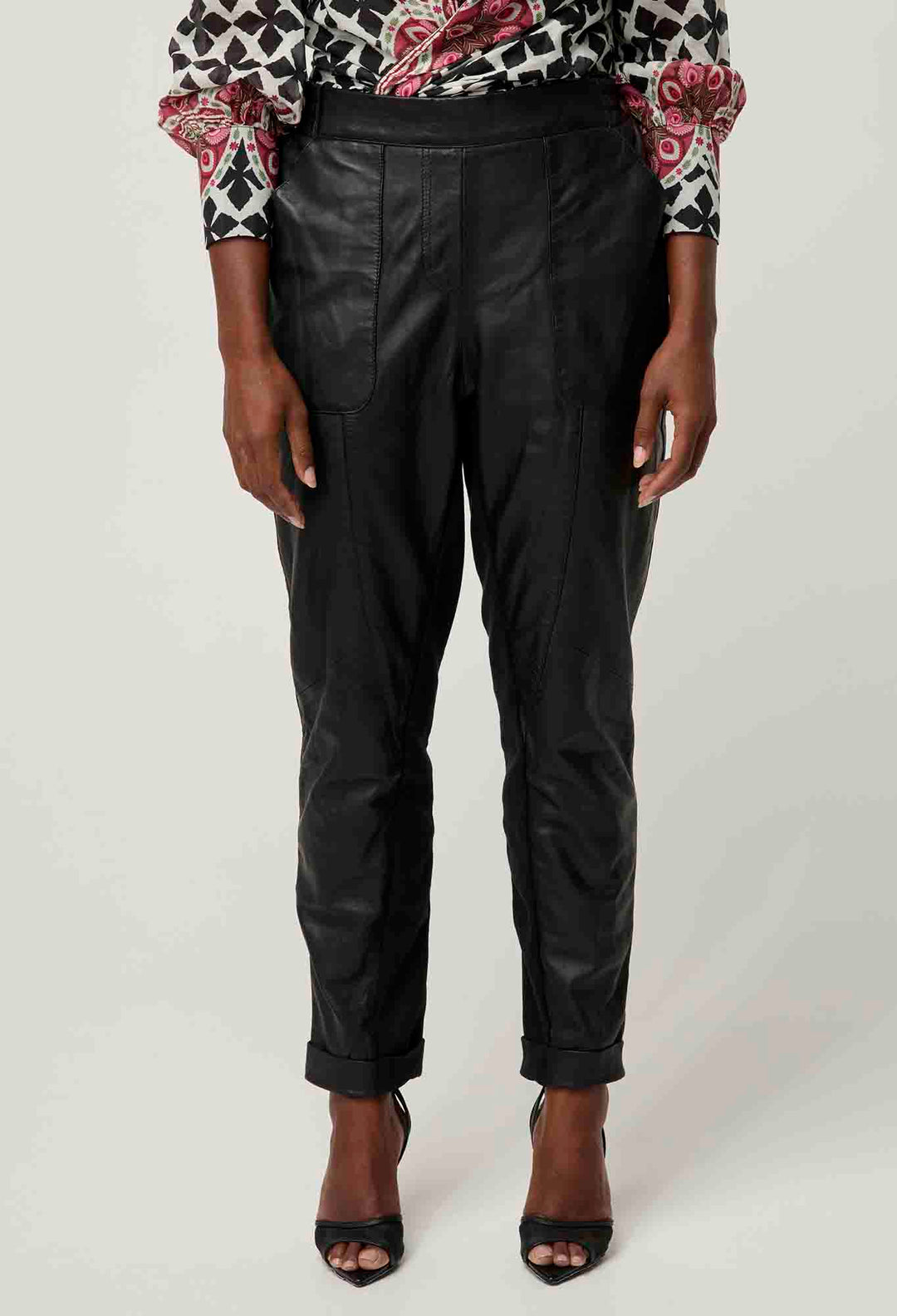 OnceWas  PETITE Sylvan Leather Curved Panel Jogger in Black