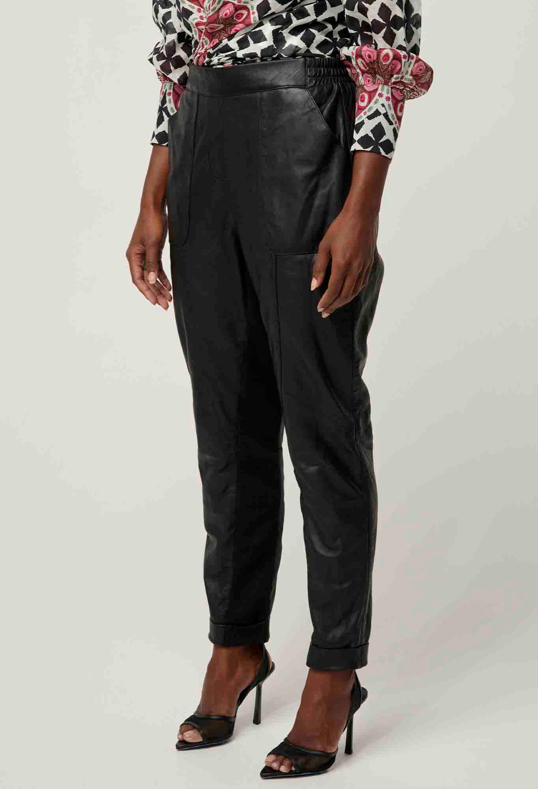 OnceWas  PETITE Sylvan Leather Curved Panel Jogger in Black