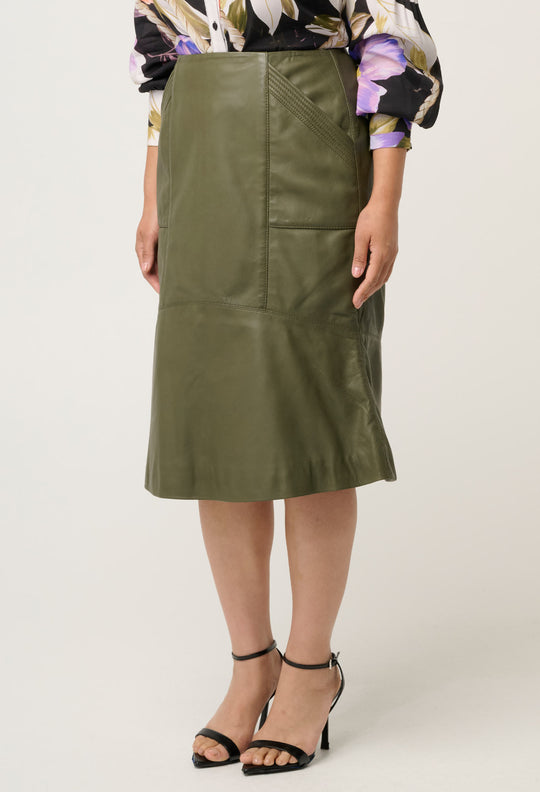 PETITE Mabel Leather Skirt in Moss
