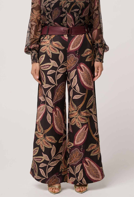 UNDER 5'4 Adele Linen Viscose Belted Printed Pant in Dark Tropique