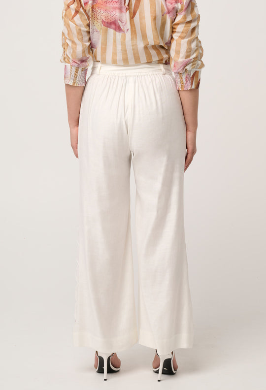 UNDER 5'4 Kayla Stretch Linen Viscose Embroidery Pant in Ivory