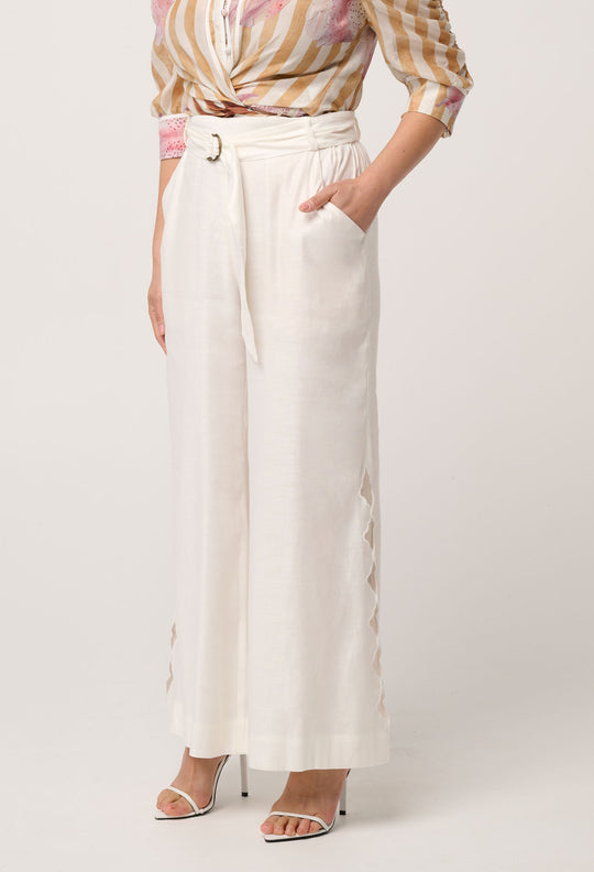 UNDER 5'4 Kayla Stretch Linen Viscose Embroidery Pant in Ivory